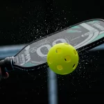 Qué es el pickleball y cómo se juega: guía para empezar